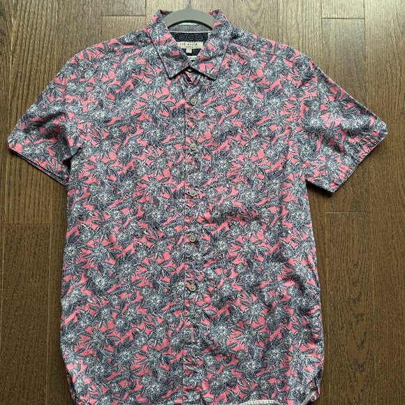 Ted Baker Men's Short Sleeve Dress Shirt - Medium - Picture 1 of 6